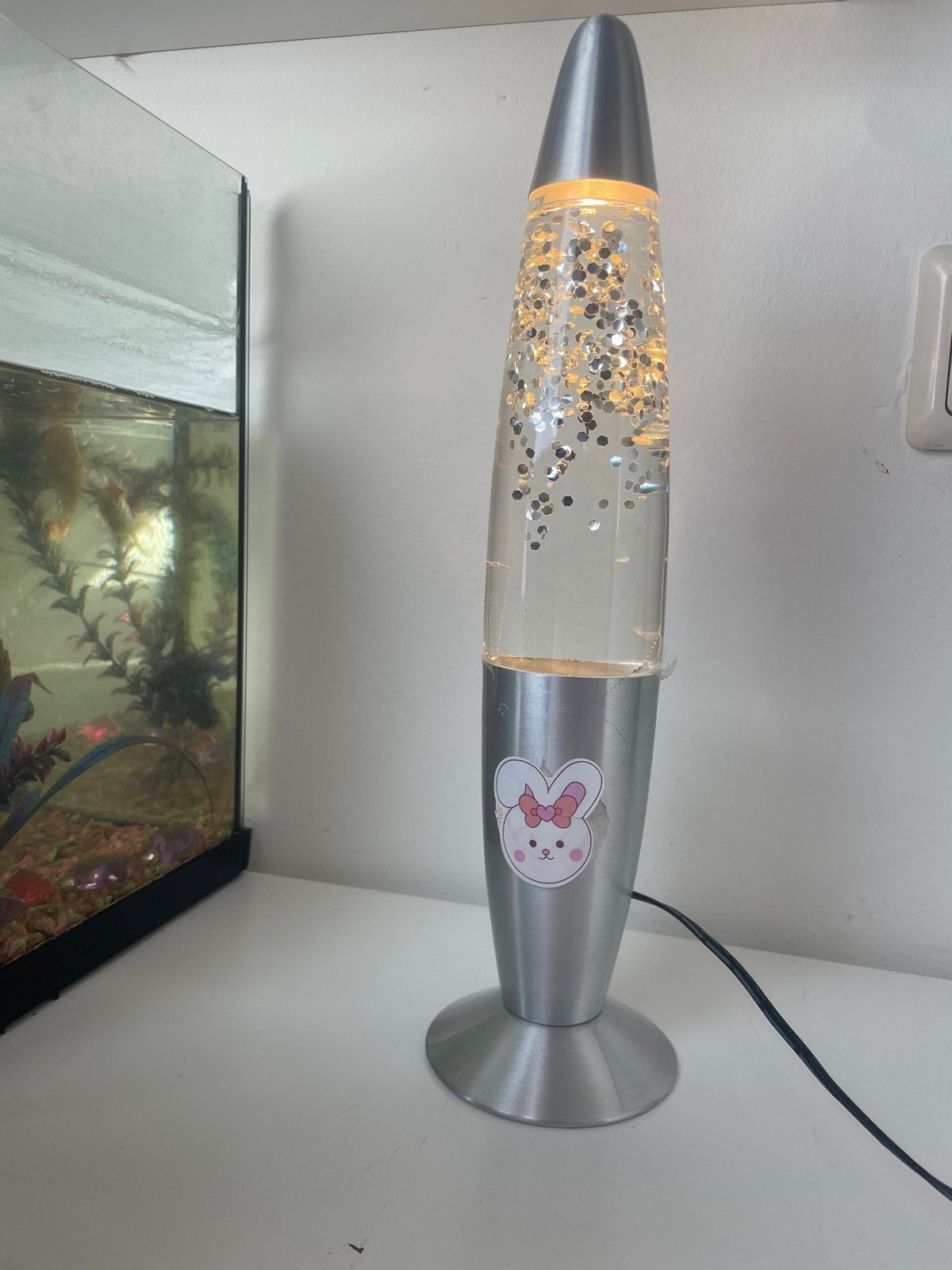 Lava lamp met glitters en konijnensticker, Ophalen, Gebruikt, Metaal, Zilver