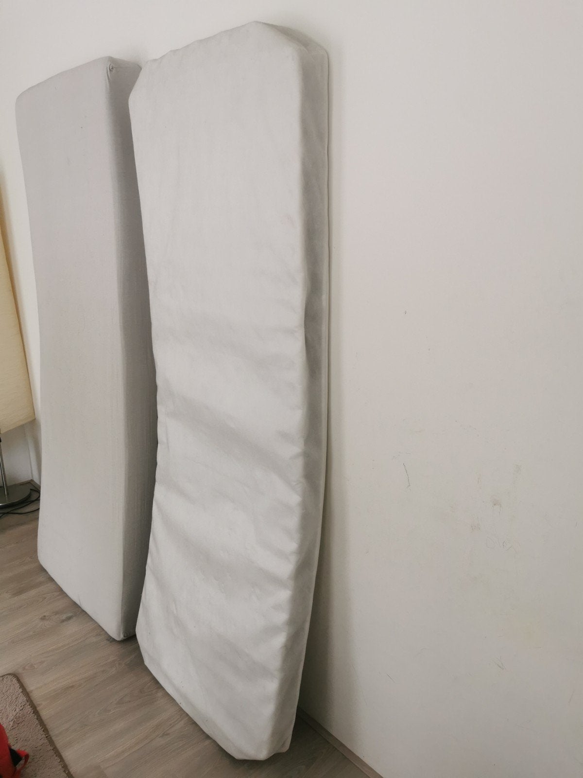Twee matrassen te koop, Ophalen, Gebruikt, Eenpersoons, Matras