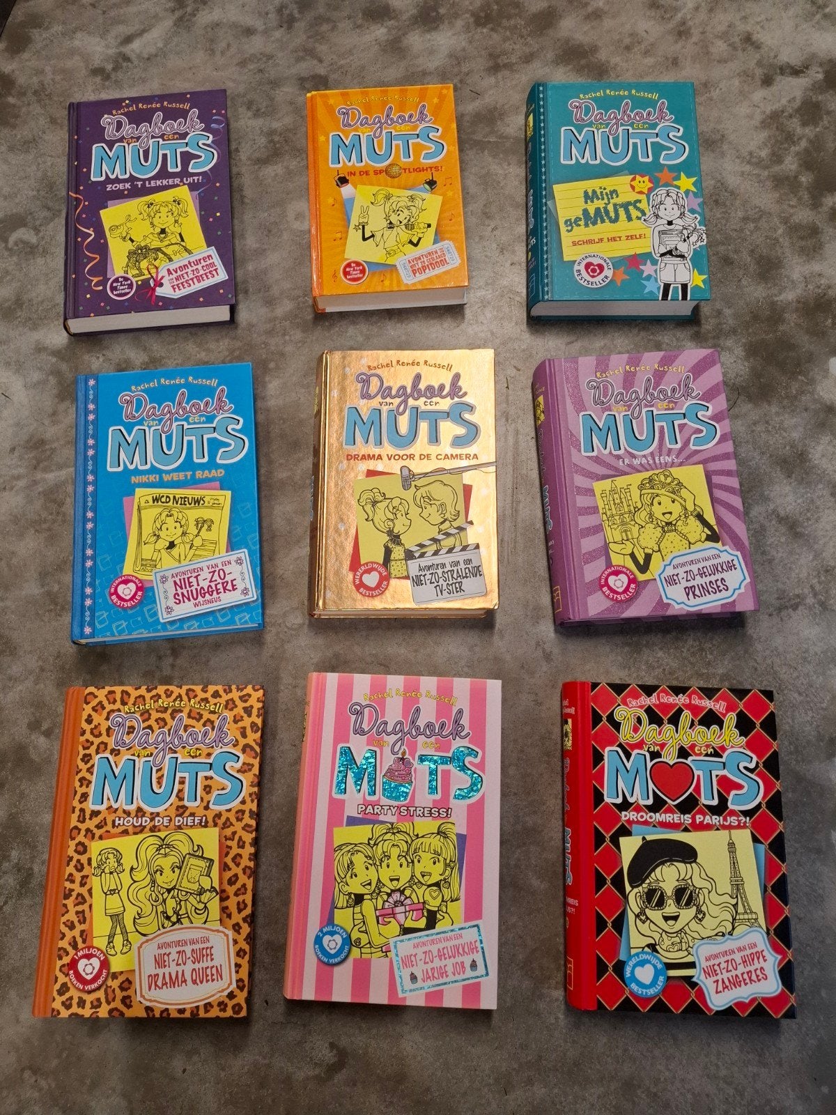 Dagboek van een Muts - Individueel ook te koop (9 boeken), Boeken, Ophalen, Zo goed als nieuw, Rachel Renée Russell, Fictie