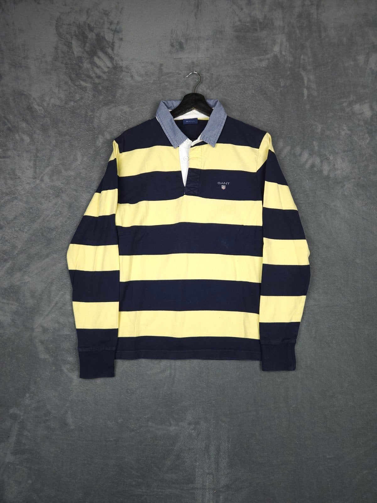 Gant Rugby Shirt L Marineblauw Geel Gestreept Polo-

Staat:, Maat 52/54 (L), Blauw, ., GANT