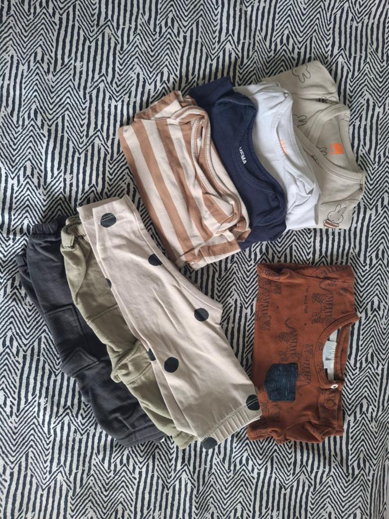 8 delig jongenssetje 62/68 4x romper, 3x broekje, 1x shirt, Kinderen en Baby's, Babykleding | Maat 62, Feetje en hema, Ophalen of Verzenden