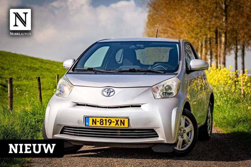 Toyota iQ 1.0 VVTi Aspiration | LM Velgen | Parrot | Airco, Auto's, Toyota, Elektrische ramen, Gebruikt, Met garantie (alle), 4 stoelen