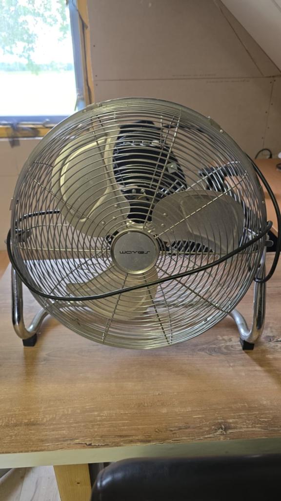 Waves ventilator., Witgoed en Apparatuur, Ventilatoren, Ophalen of Verzenden
