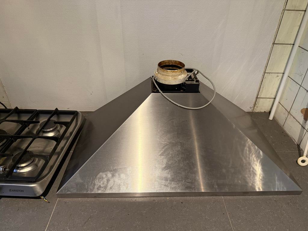 Ariston RVS Wandschouwkap - Gebruikt, Ophalen, Gebruikt, Vrijstaand