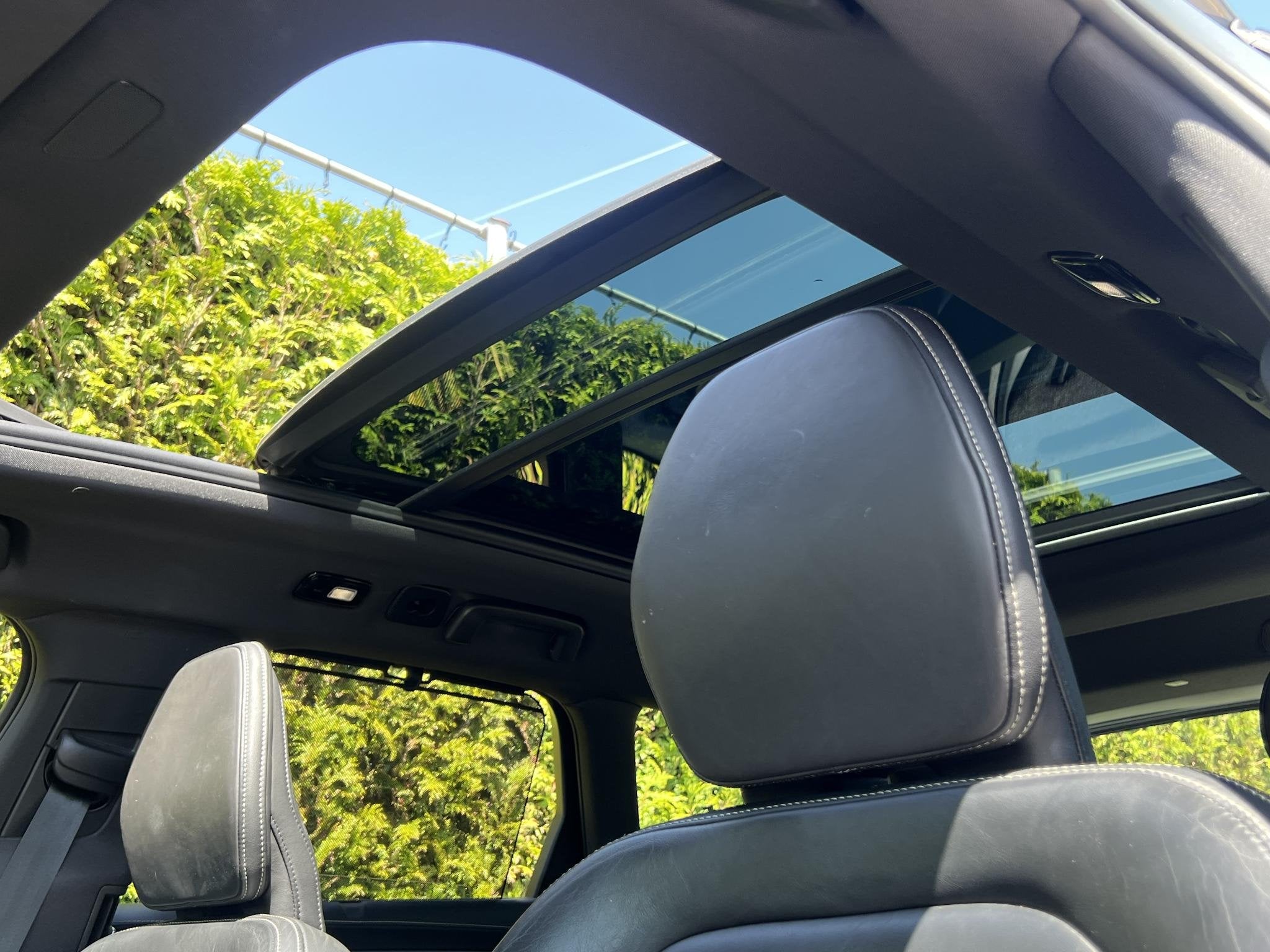 Volvo V90 T6 AWD R-Design | Blis | Pano dak | Trekhaak | App, Auto's, Euro 6, 4 cilinders, Leder en Stof, Plug-in hybride