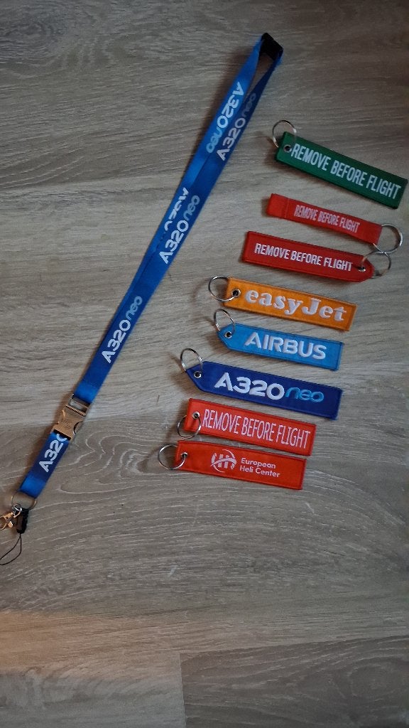 Aviation keychains + Lanyard, Verzamelen, Ophalen of Verzenden, Gebruikt, Patch, Badge of Embleem