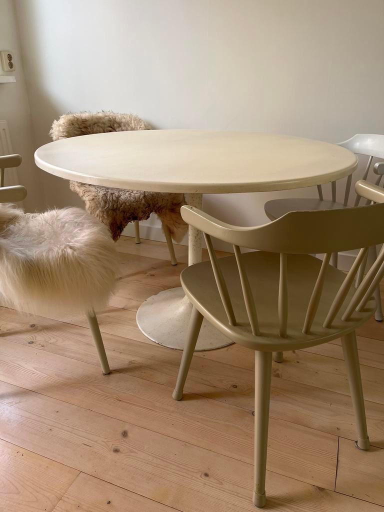 Tulp tafel ronde eettafel design wit, Huis en Inrichting, Tafels | Eettafels, Gebruikt, 100 tot 150 cm, Rond, Ophalen of Verzenden