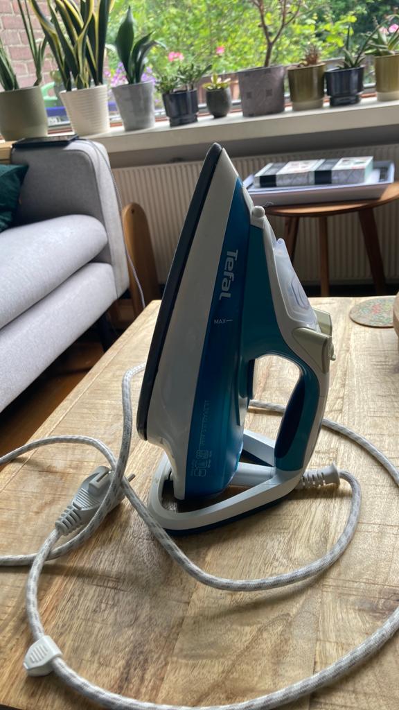 Tefal stoomstrijkijzer, Witgoed en Apparatuur, Strijkijzers en Strijkplanken, Zo goed als nieuw, Ophalen of Verzenden