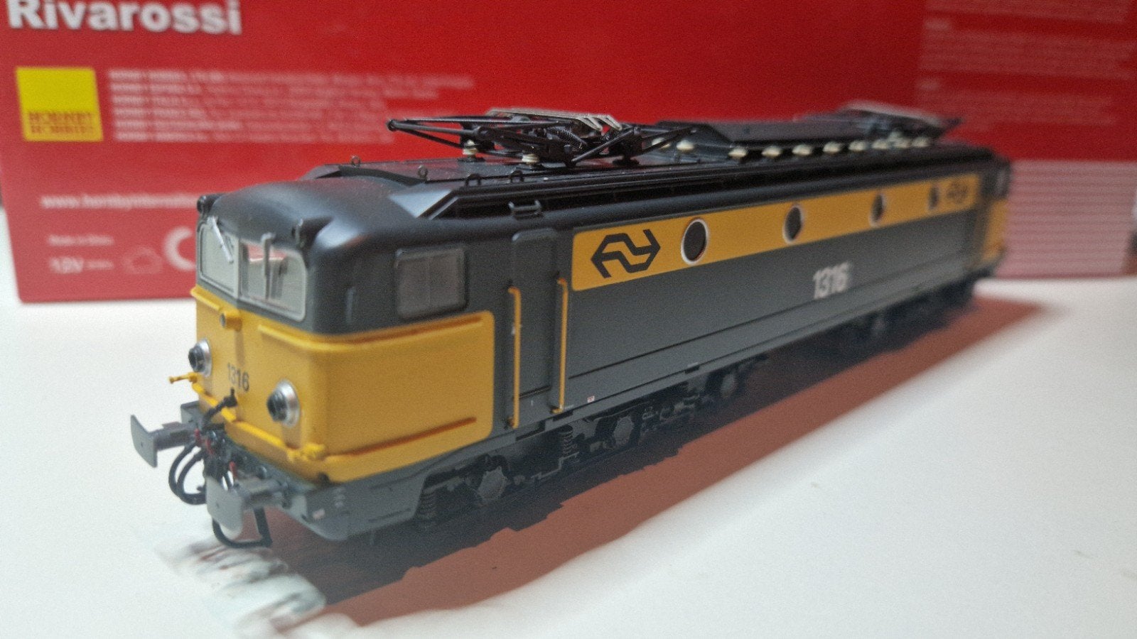 Rivarossi HR2465 NS 1316 DCC, Hobby en Vrije tijd, Ophalen, Overige merken, Gelijkstroom, Locomotief