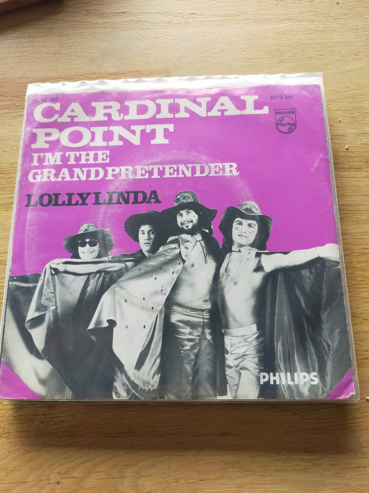 Cardinal Point , i'm the grand pretender, Ophalen of Verzenden, Zo goed als nieuw, Pop
