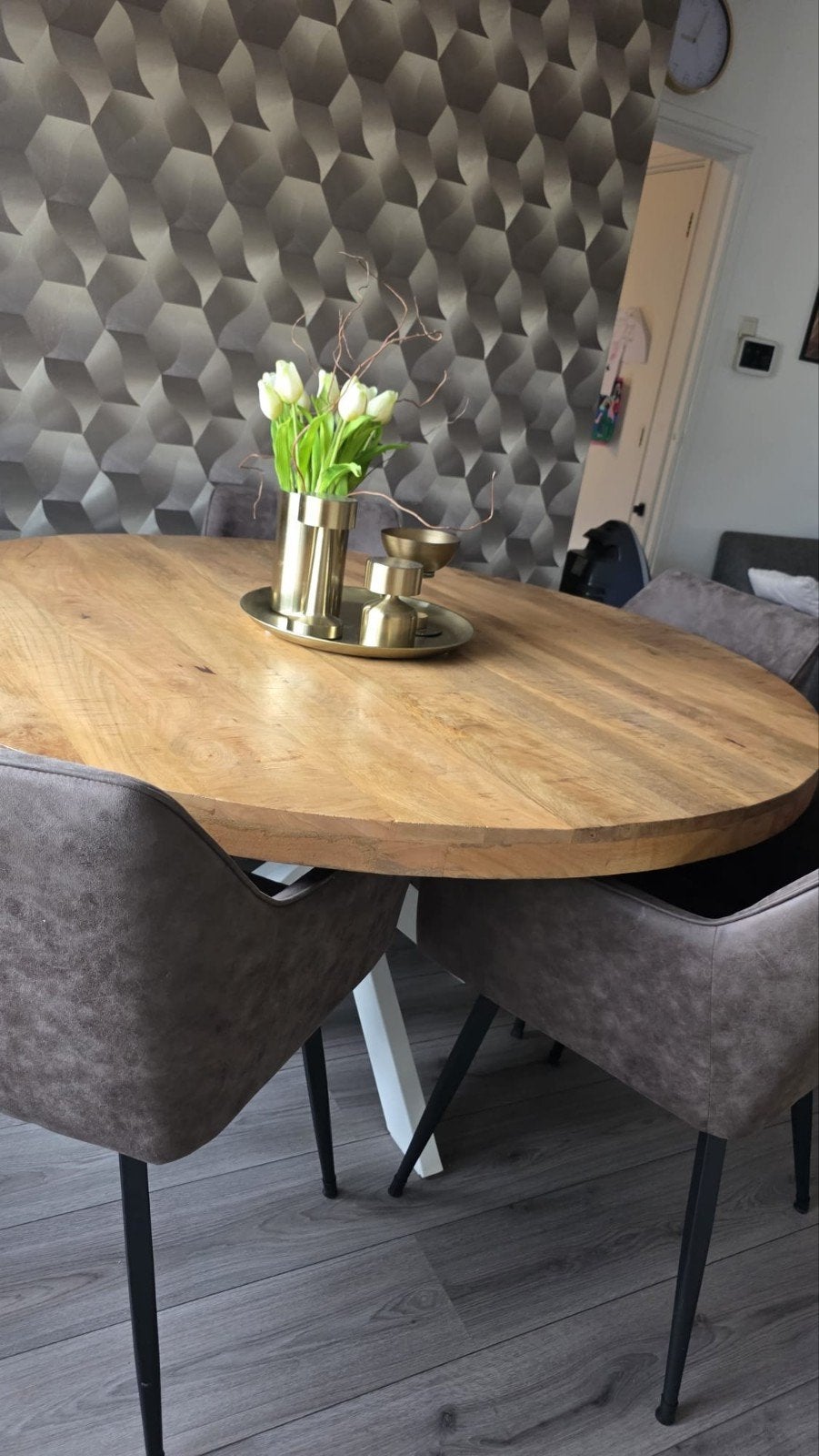 Ovale eettafel van mangohout, Huis en Inrichting, Ophalen, 100 tot 150 cm, Modern, Industrieel, Zo goed als nieuw