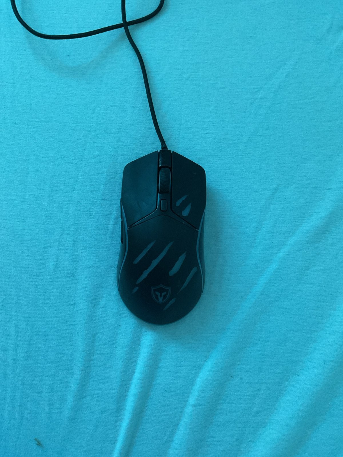 Mooie schone bedrade muis met licht, zelf instelbaar, Muis, Gebruikt, Gaming muis, Ophalen of Verzenden