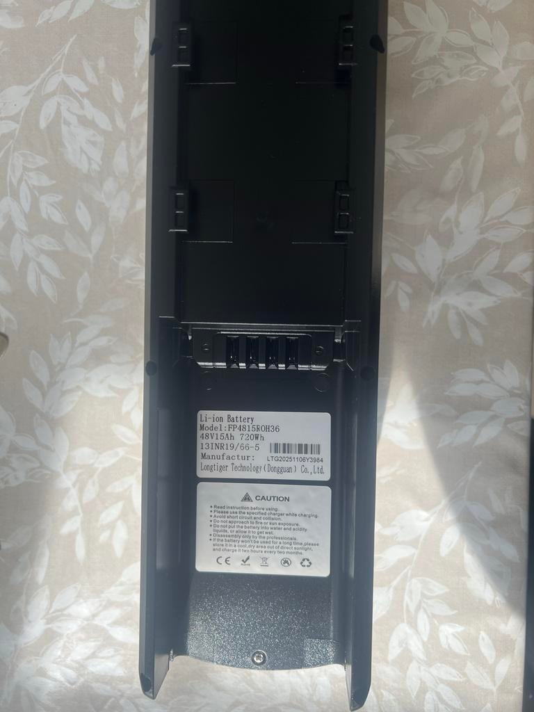 Nieuwe V8 accu ultra - 48V 15Ah 720Wh Li-ion Batterij, Ophalen of Verzenden, Nieuw