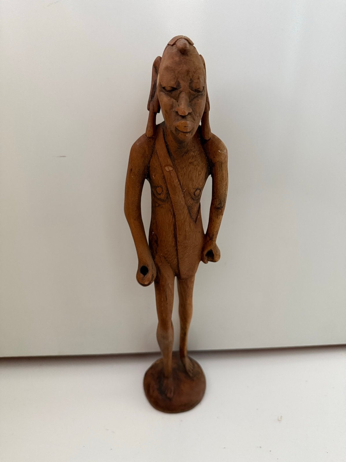 Vintage Houten Afrikaans Beeld - Handgesneden Figuur, Antiek en Kunst, Kunst | Beelden en Houtsnijwerken, Ophalen, Handgemaakt