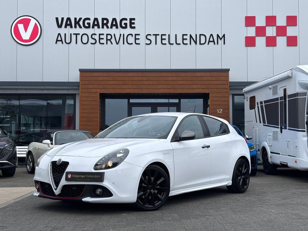 Alfa Romeo Giulietta 1.4 Turbo MultiAir Super|BOSE|Stoelverw, Auto's, Alfa Romeo, 4 cilinders, Wit, Bedrijf, Geïmporteerd