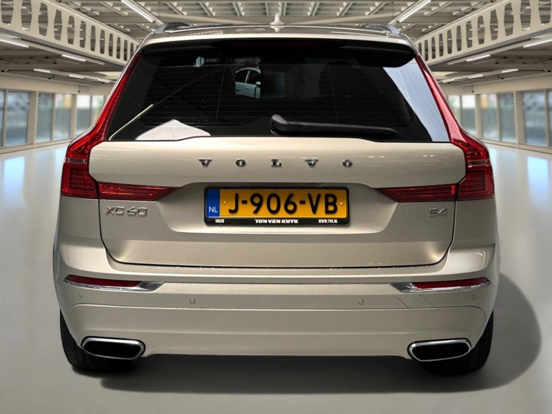 Volvo XC60 2.0 B4 Inscription Adaptive Cruise, PanoDak, Lede, 15 km/l, Gebruikt, Euro 6, 4 cilinders