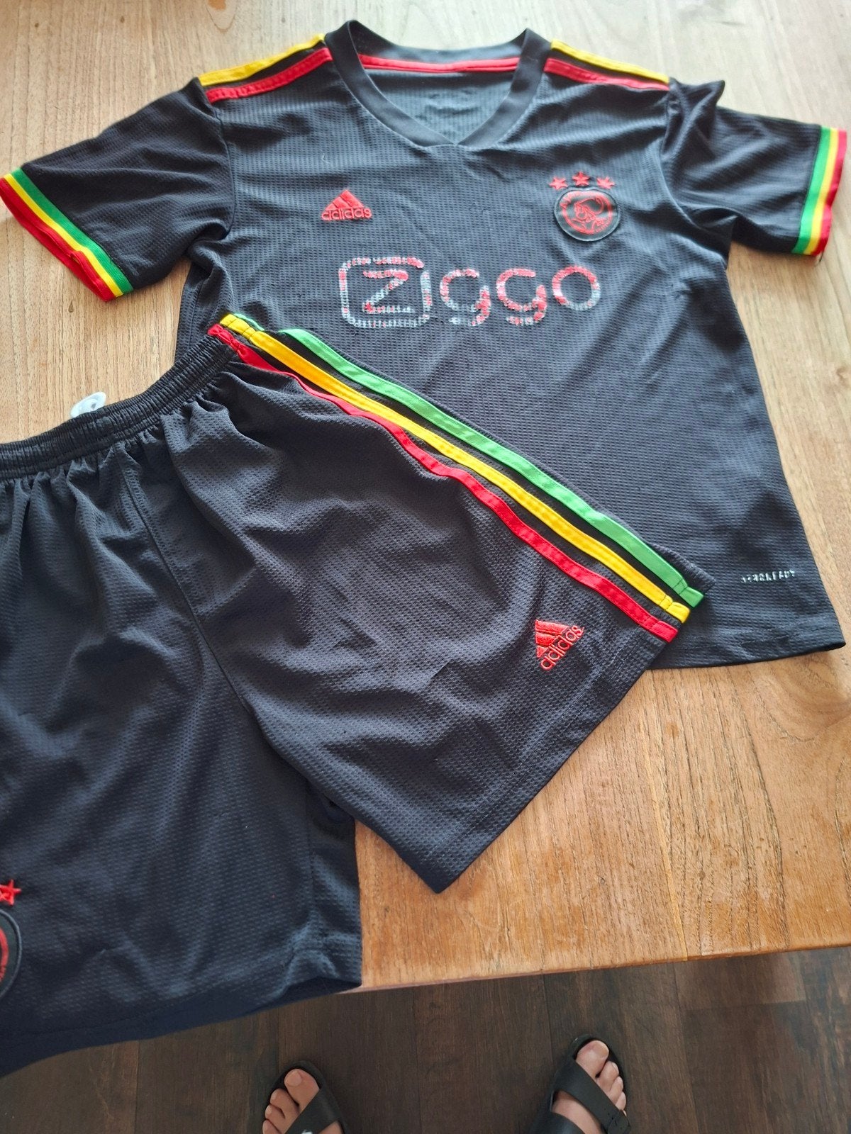 Ajax shirt en broekje, Sport en Fitness, Maat XS of kleiner, Ophalen of Verzenden, Shirt