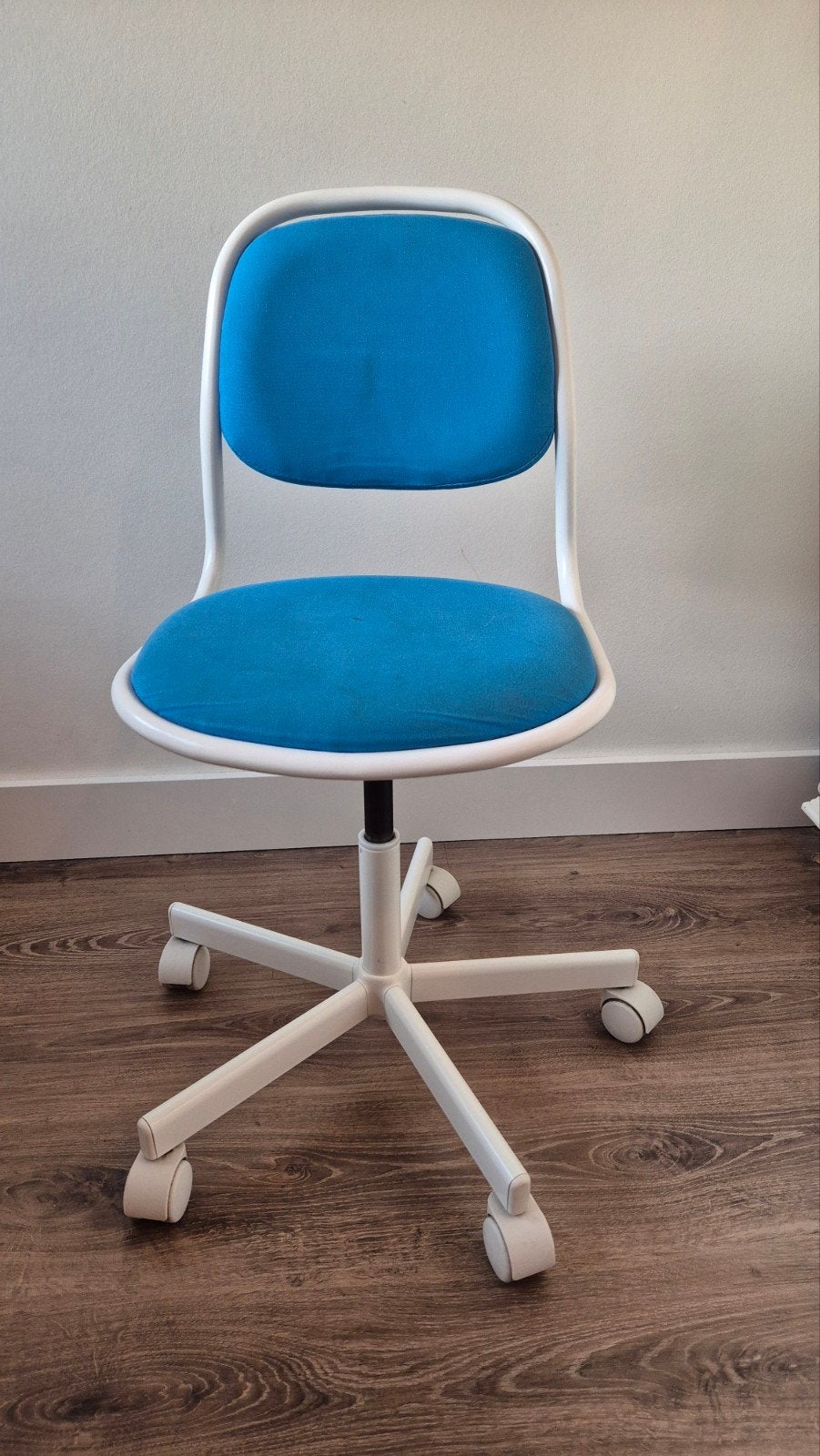 IKEA Örfjäll kinder bureaustoel blauw/wit, Ophalen, Gebruikt, Blauw, Bureaustoel