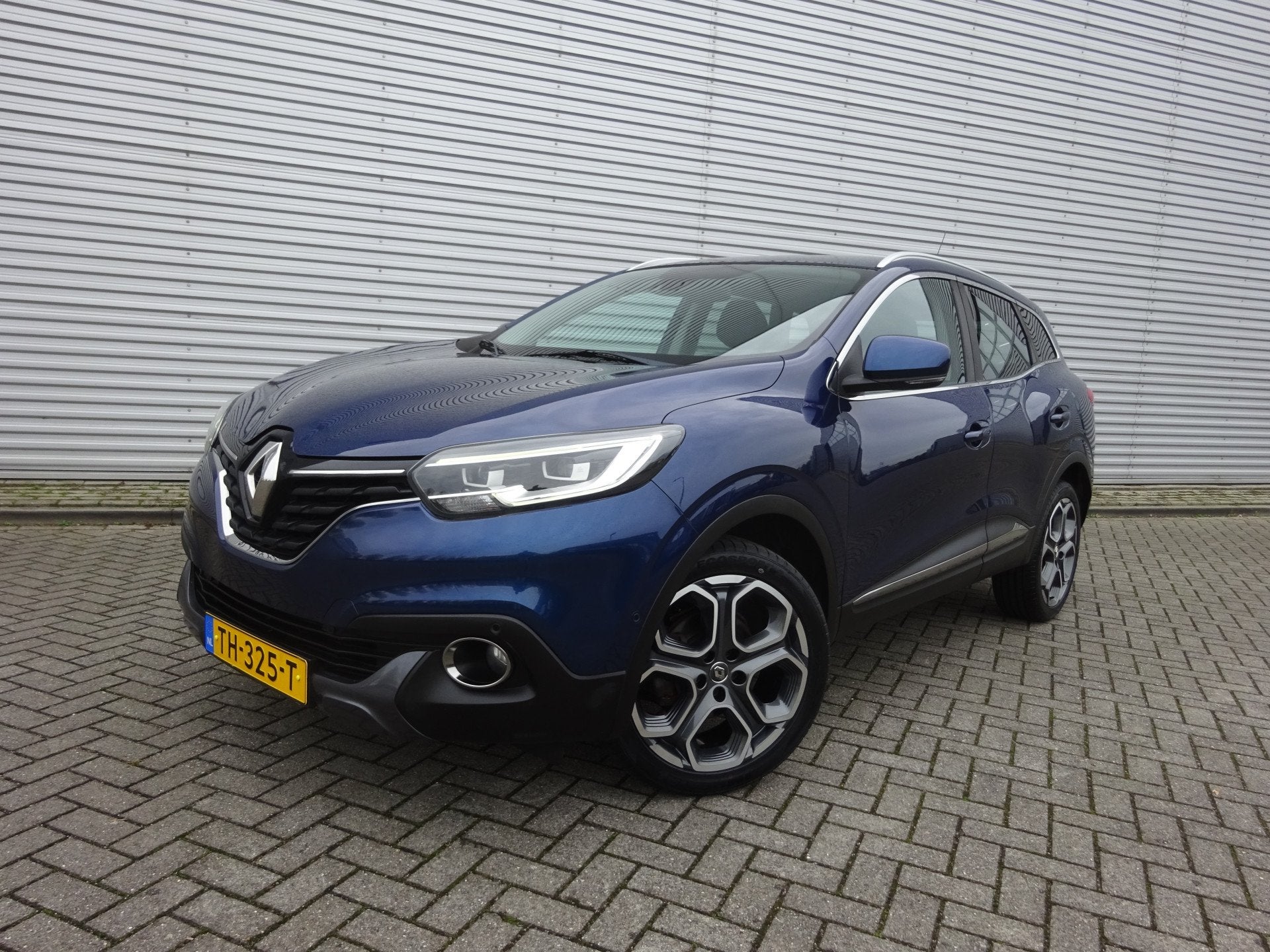 Renault Kadjar 1.2 TCe Bose 1e Eigenaar - Cliamte / Navi / C, Auto's, Voorwielaandrijving, Gebruikt, 4 cilinders, Blauw