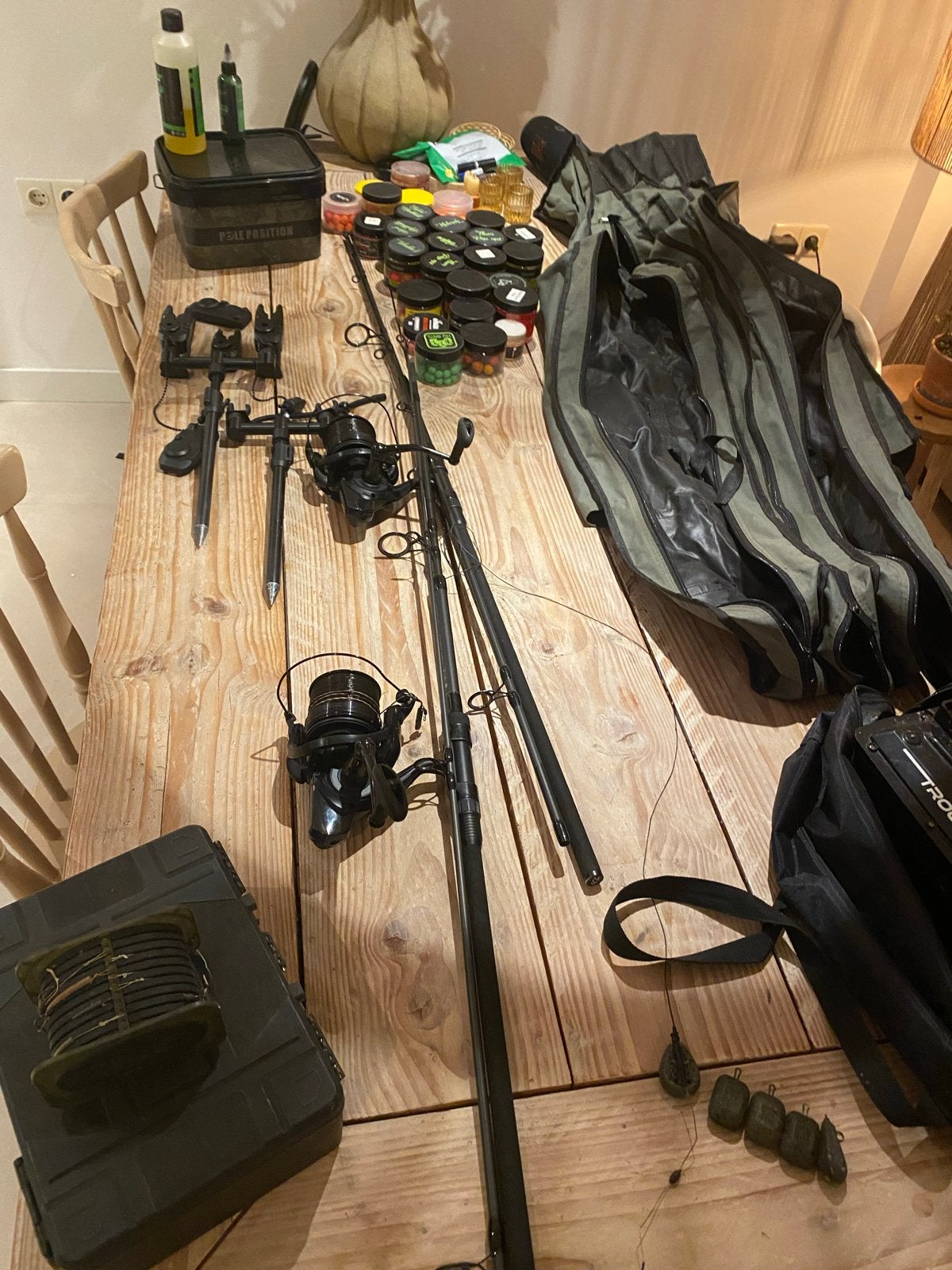 Complete Karper Set: Hengels, Molens, Voerboot & Meer!, Watersport en Boten, Ophalen of Verzenden, Zo goed als nieuw