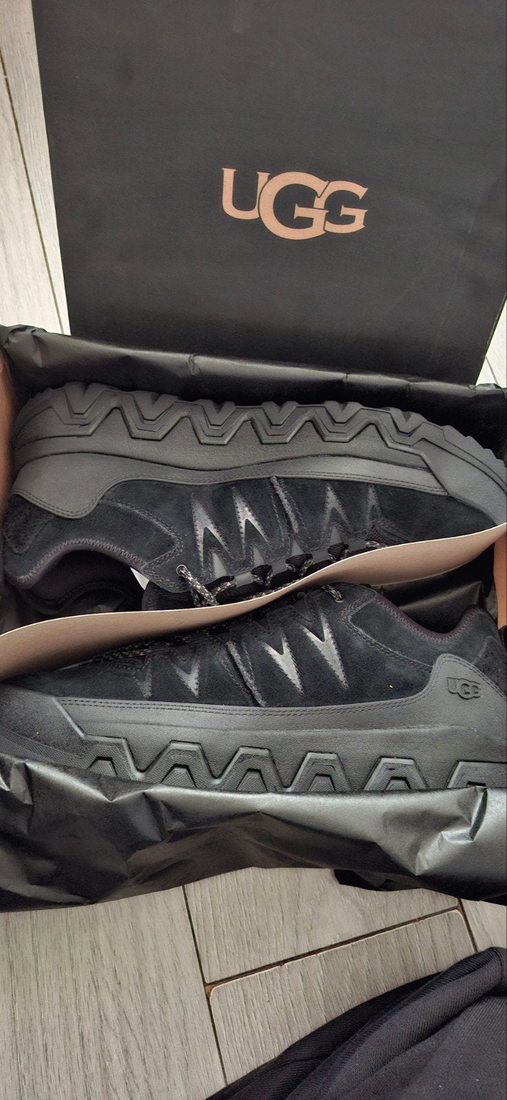 Nieuwe Ugg's heren zwart maat 45, Verzenden, Nieuw, Zwart