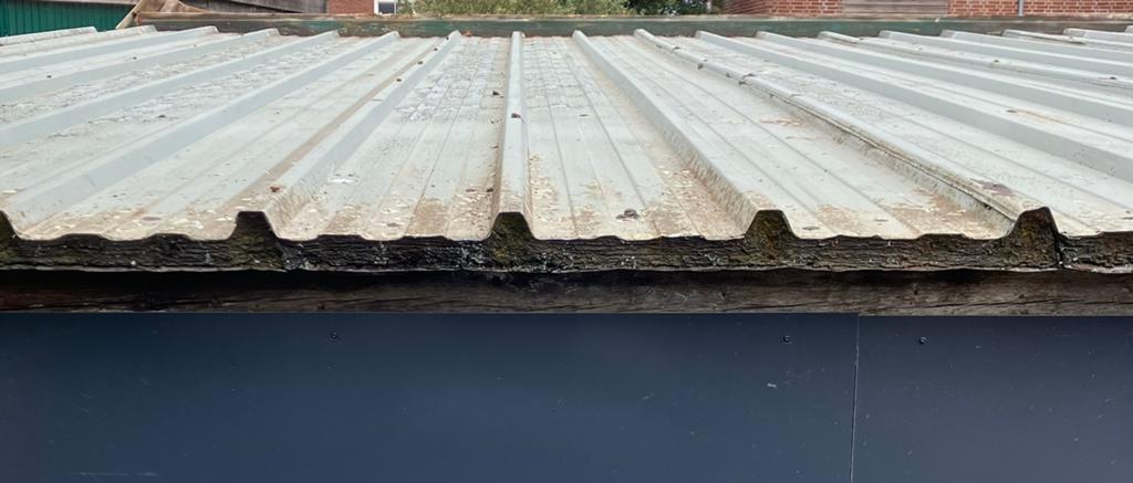 Geisoleerde dakplaten 80/40mm, Gebruikt, 15 m² of meer, Metaal, Grijs