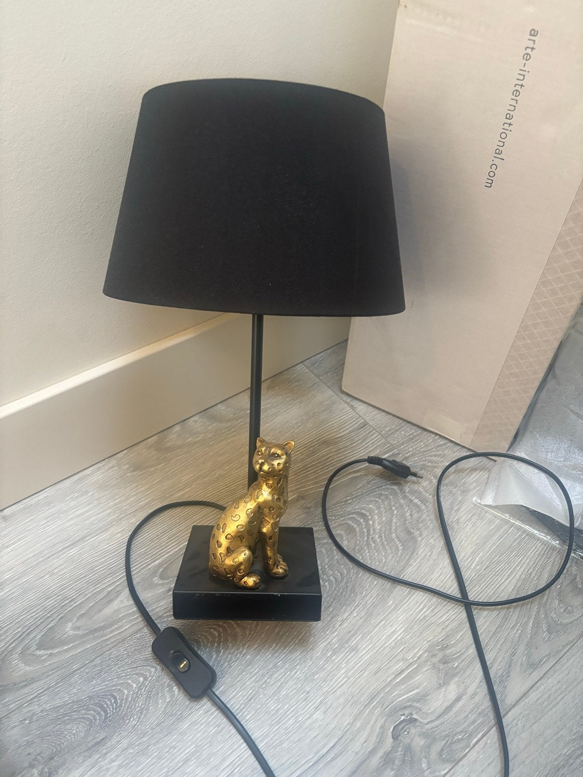 tafellamp Panter Zwart met Goud, Ophalen, Nachtlamp, Zo goed als nieuw, Metaal