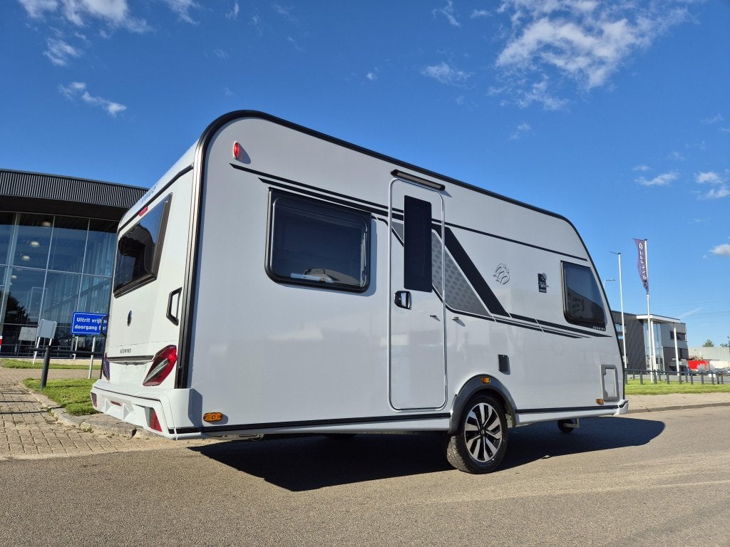 Knaus Sudwind Black Selection 450 FU, Caravans en Kamperen, Caravans, Rondzit, Bedrijf, 5 tot 6 meter, Knaus