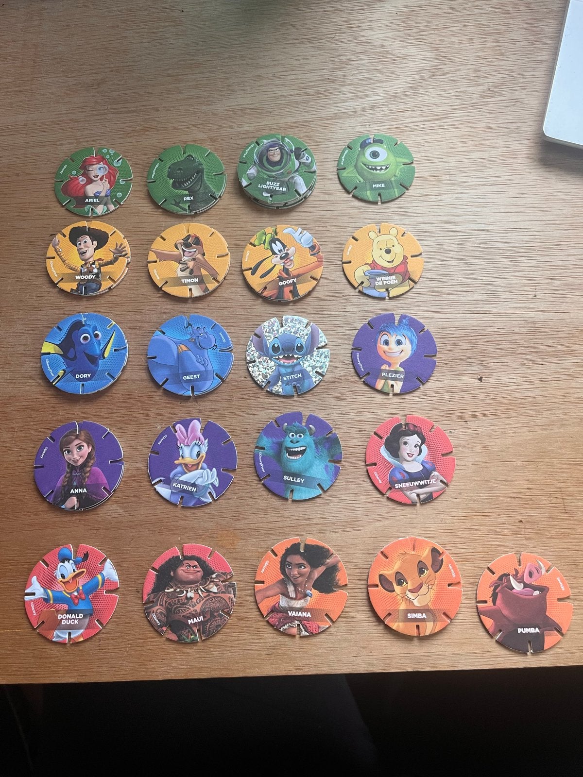 Albert Heijn Disney spaaractie fiches - 21 stuks, Ophalen of Verzenden, Zo goed als nieuw