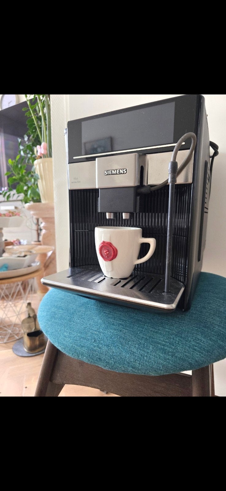 Siemens EQ.6 S 500 Volautomatische Koffiemachine, Koffiemachine, Zo goed als nieuw, 2 tot 4 kopjes, Afneembaar waterreservoir