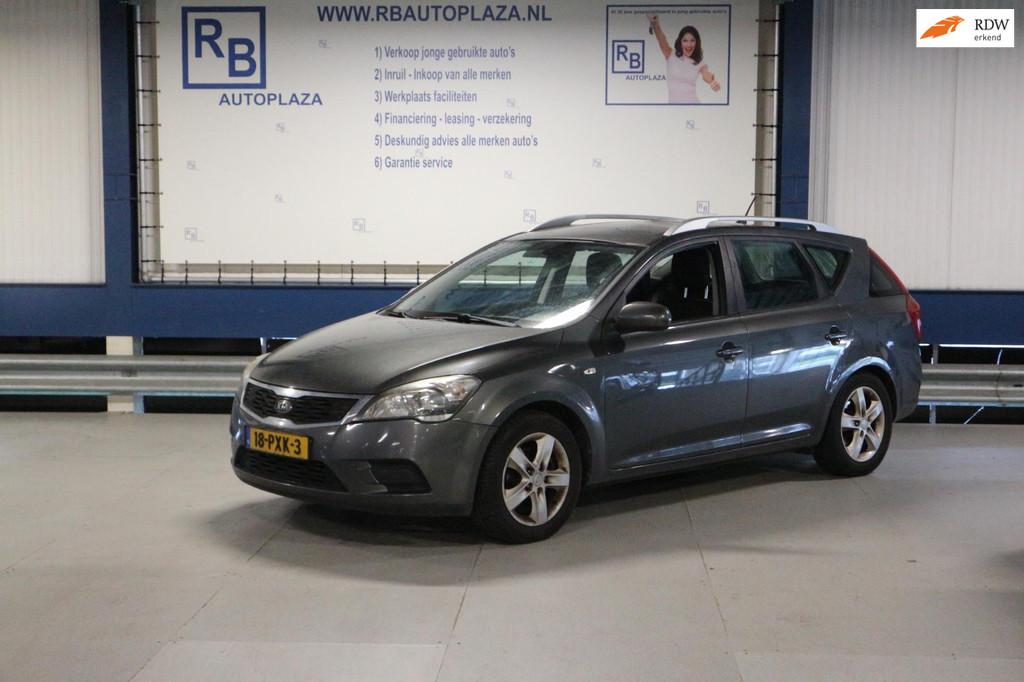 Kia Cee'd 1.4 CVVT X-tra / LEES TEKST / EXPORT + HANDELS PRI, Voorwielaandrijving, Euro 5, Gebruikt, 4 cilinders