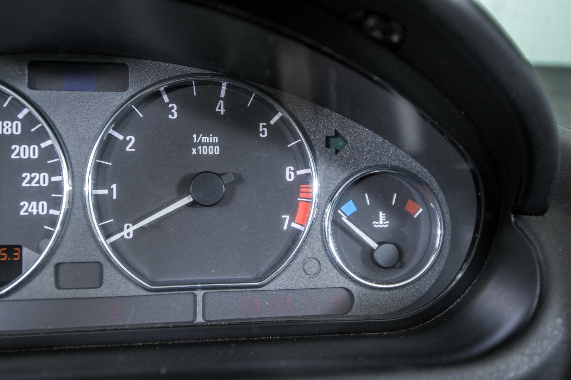 Foto 23 van BMW Z3 Roadster 1.8 S Airco . (bj 2001)