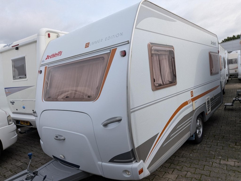 Dethleffs Summer Edition nu alle caravans in prijs verlaagd, Bedrijf, 750 - 1000 kg, Dethleffs, Dwarsbed