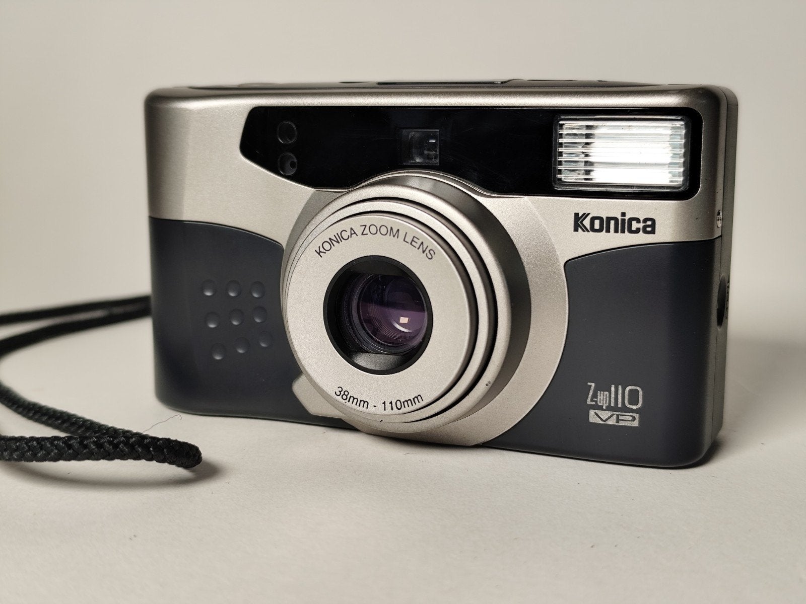 Konica Z-up 110 VP Point and Shoot Camera - Getest met film, Gebruikt, Konica, Compact, Ophalen of Verzenden