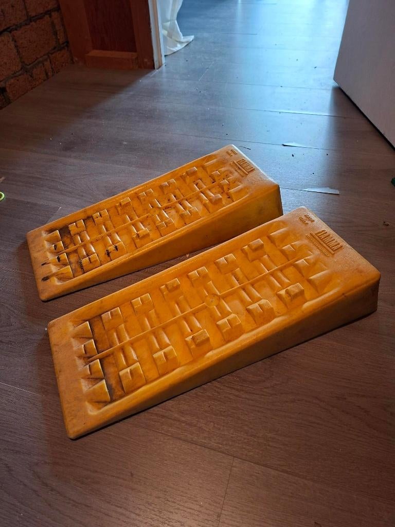 leveller, oprijblok, Ophalen, Gebruikt