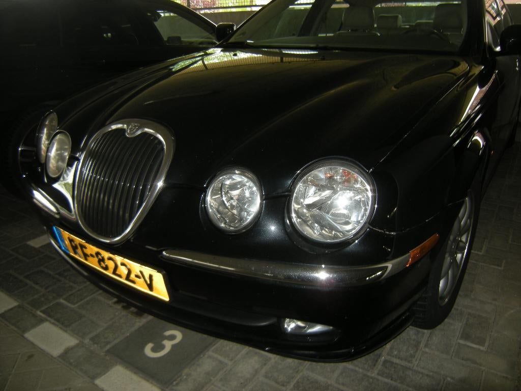 JAGUAR S TYPE 2.5 AUTOMAAT BJ 2002 AUTOMAATBAK GEEFT STORING, Zwart, Sedan, Jaguar, Benzine