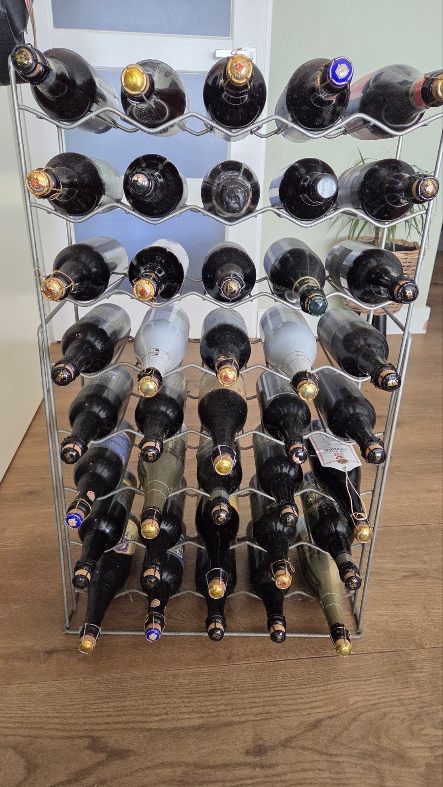 Bierflessenrek met diverse speciaalbieren, Ophalen, 50 – 75, Gebruikt, 25 flessen of meer