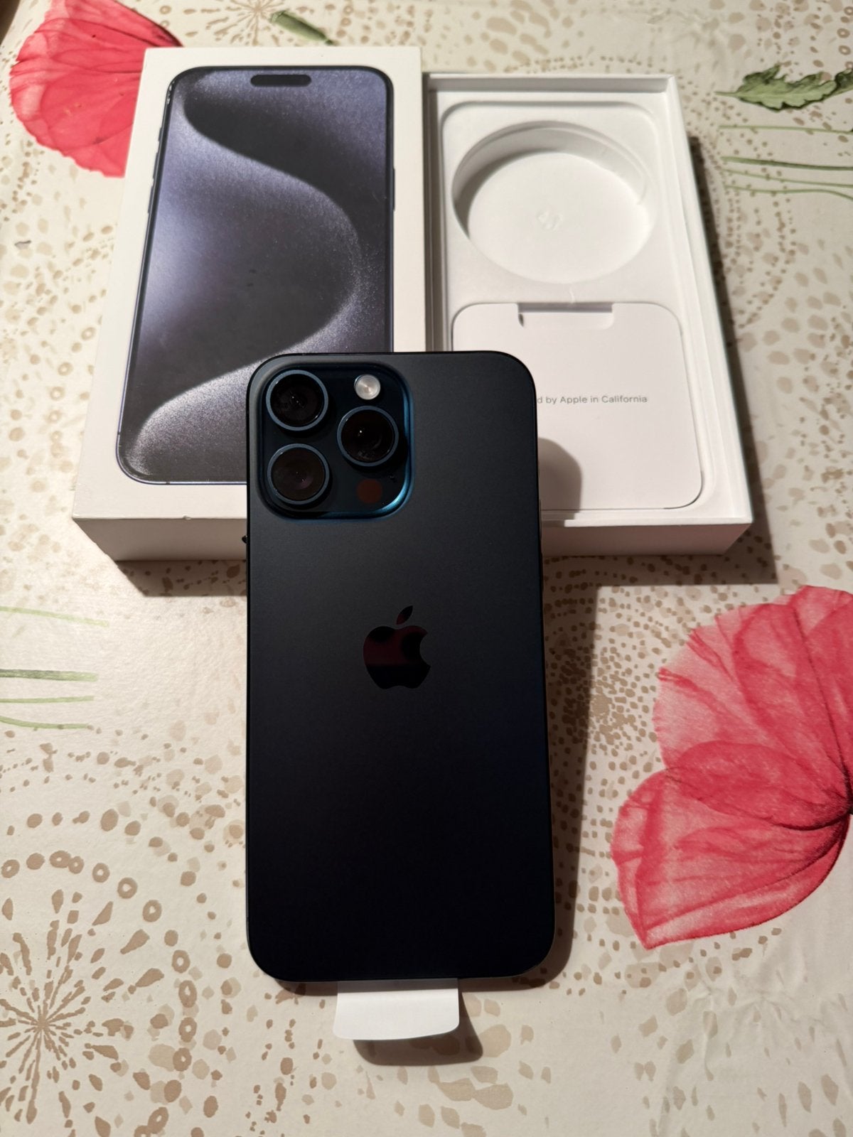 Iphone 15 pro max 100% batterij, Telecommunicatie, Mobiele telefoons | Apple iPhone, Blauw, IPhone 15 Pro Max, Nieuw, Zonder simlock