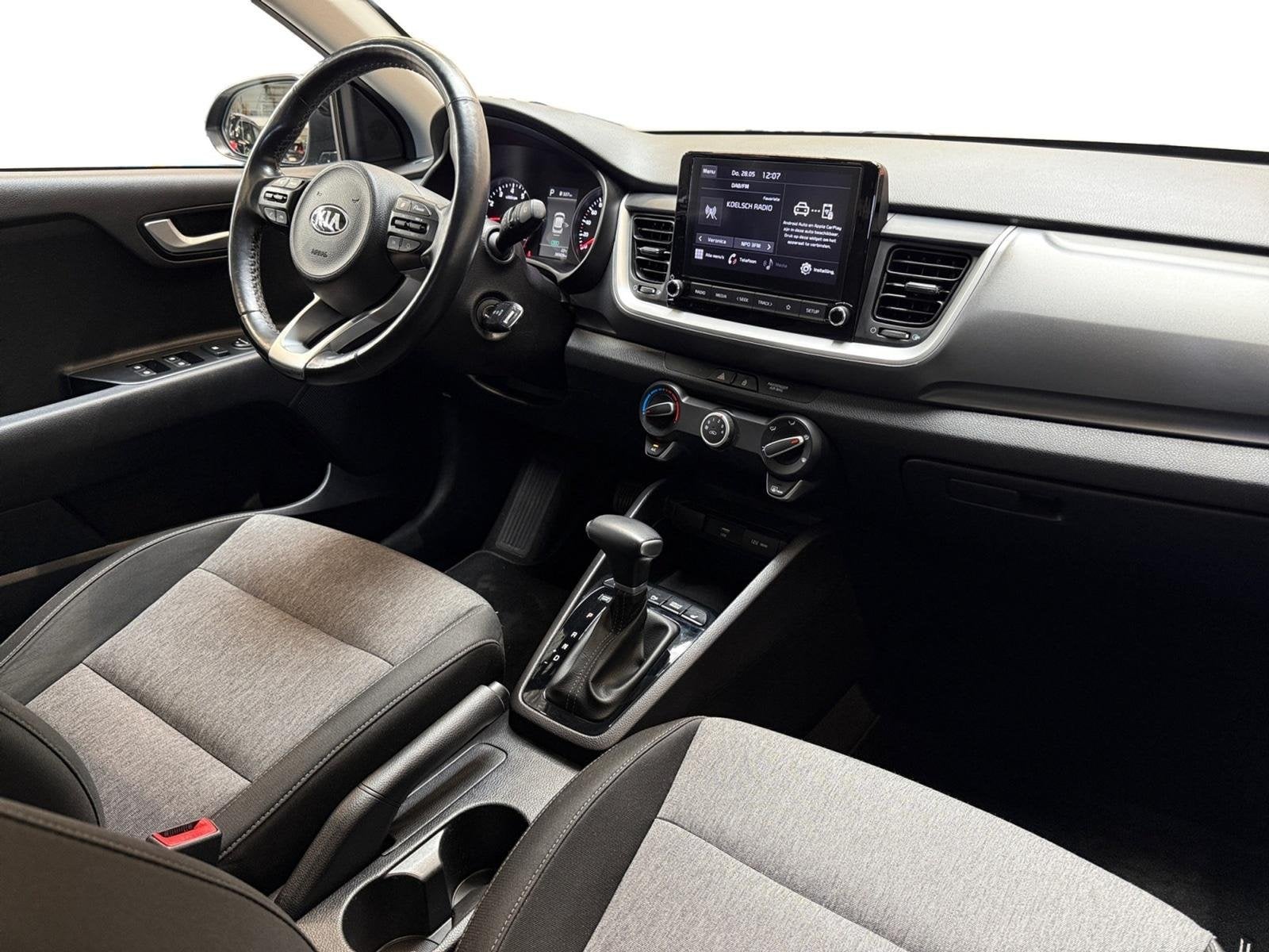 Kia Stonic 1.0 T-GDi DynamicLine I Automaat I Cruise Control, Gebruikt, Verwarmde buitenspiegels, Zwart, Origineel Nederlands
