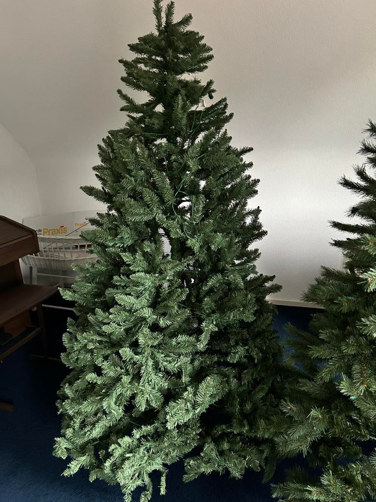 Kerstboom met verlichting prijs  60 euro, Ophalen of Verzenden, Zo goed als nieuw