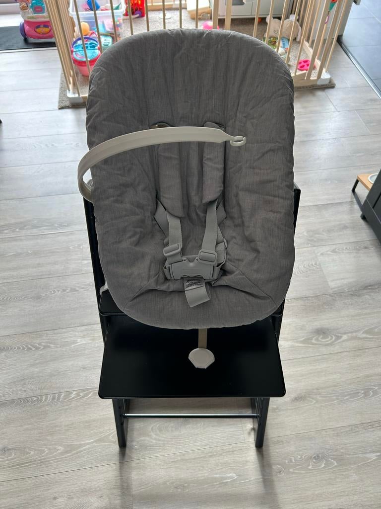 Trip Trap verkleinzitje grijs, Kinderen en Baby's, Kinderstoelen, Ophalen of Verzenden, Zo goed als nieuw, Meegroeistoel, Gordel(s)