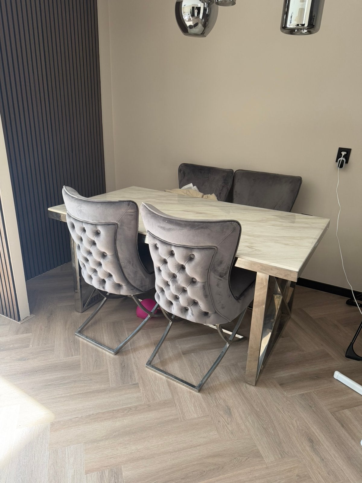 eettafel chrome stijl met stoeln met salontafles, Huis en Inrichting, Tafels | Eettafels, Ophalen