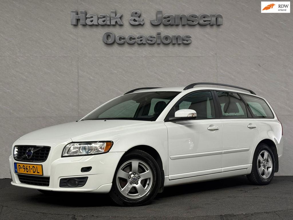 Volvo V50 1.8F - Cruise - Radio - Airco - Lage Km stand!, Voorwielaandrijving, 1272 kg, 125 pk, Gebruikt
