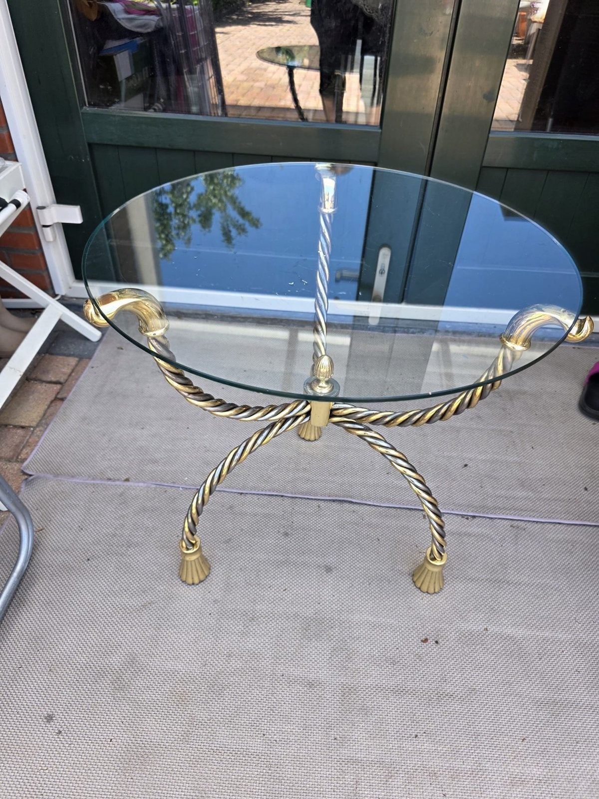 Glazen salontafel met gouden metalen onderstel, Huis en Inrichting, Tafels | Bijzettafels, Minder dan 45 cm, Gebruikt, Ophalen of Verzenden
