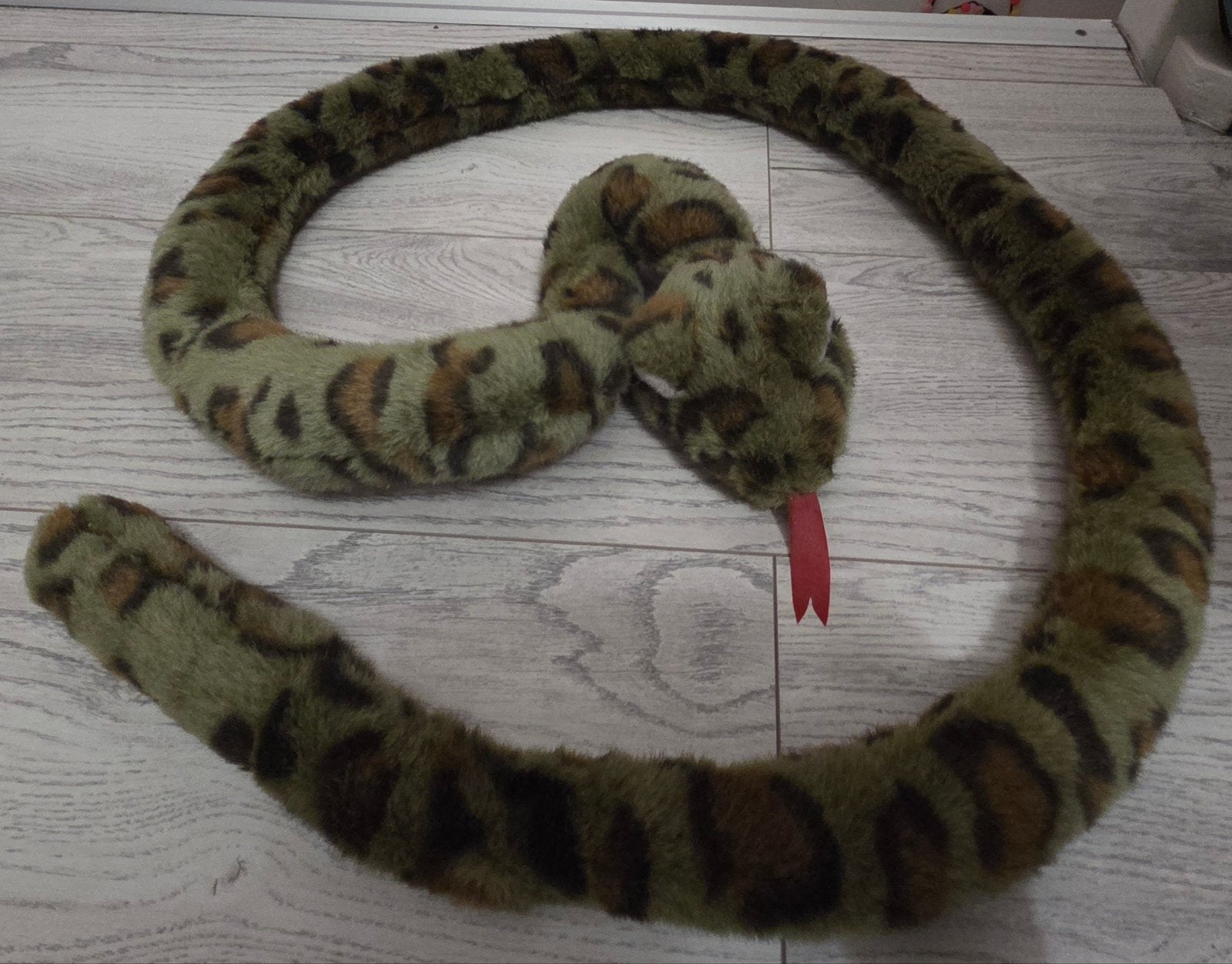 Grote knuffel ratelslang - Simba toys - 1 meter lang, Overige merken, Overige typen, Ophalen of Verzenden, Groot (groter dan 80 cm)