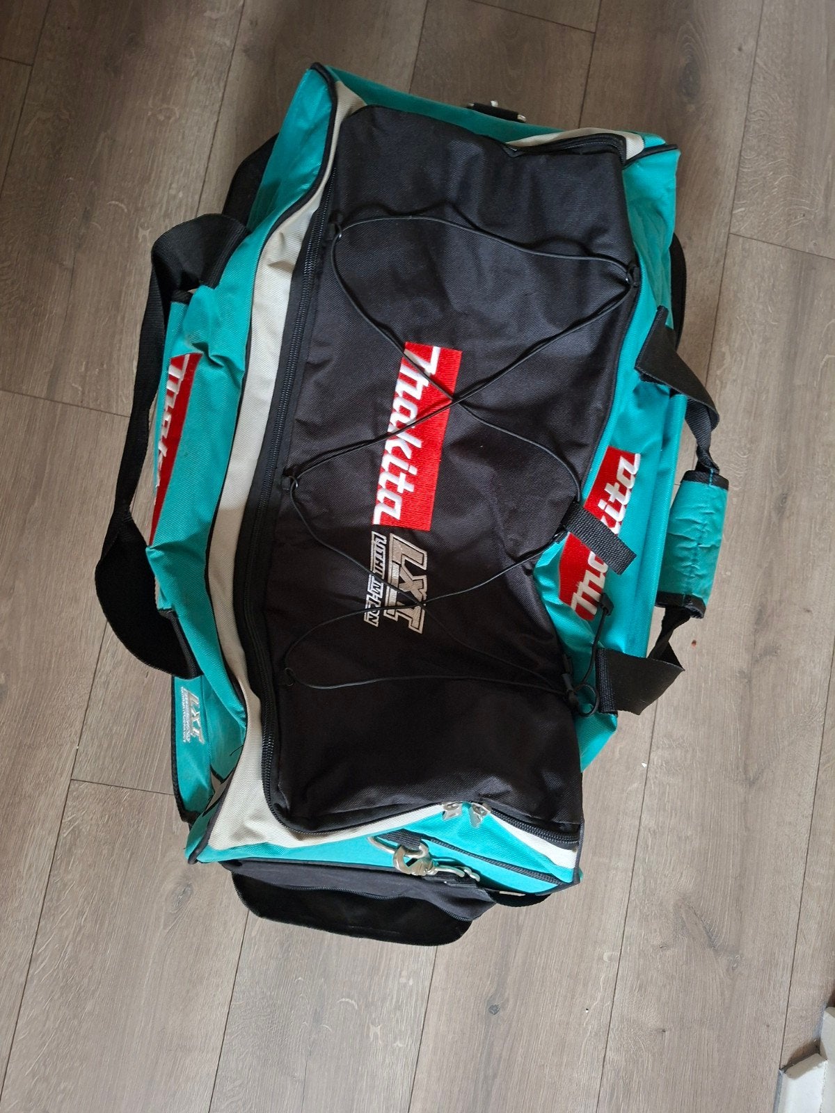 Makita gereedschap tas op wielen - Ruim en handig, Ophalen, Zo goed als nieuw