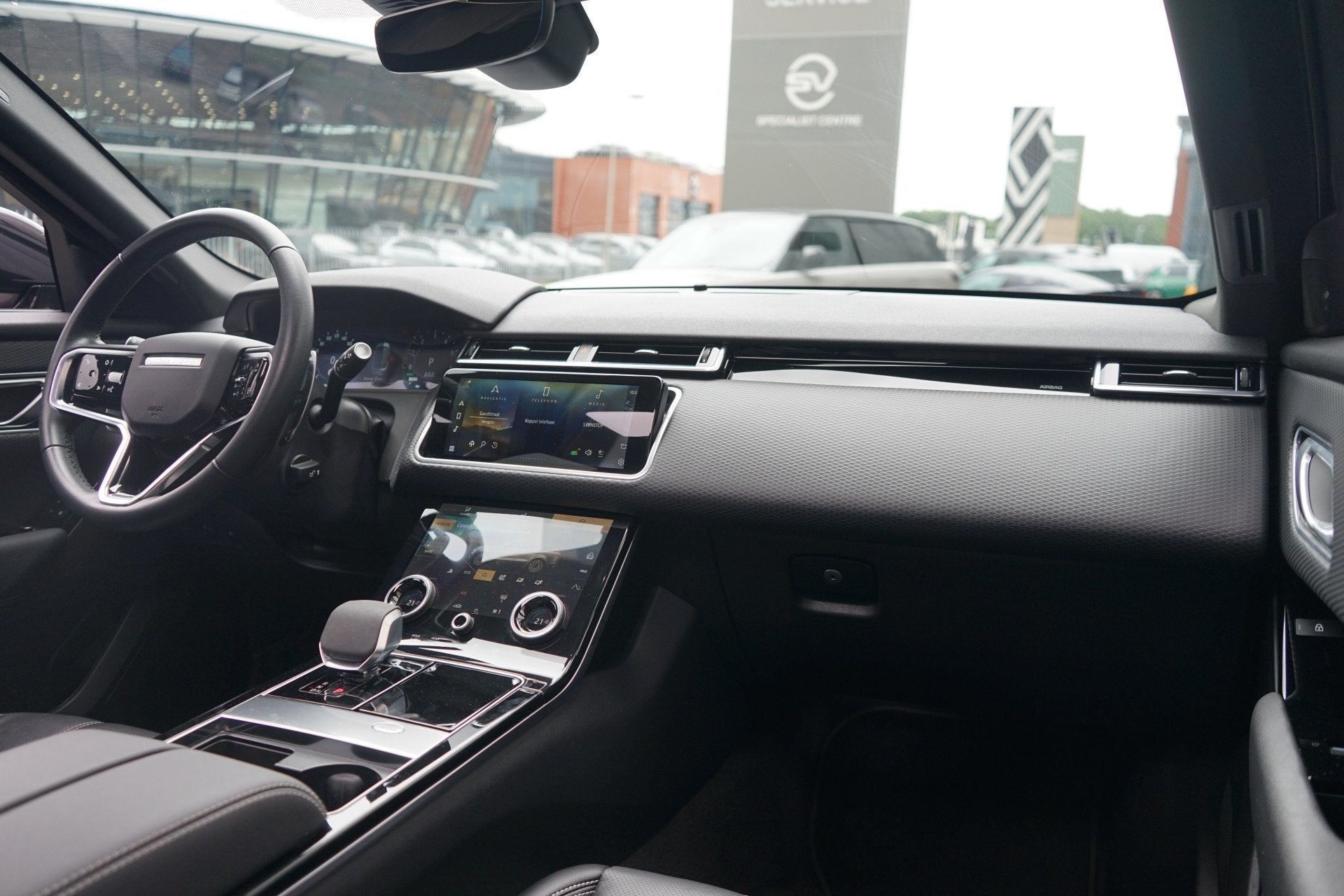 Land Rover Range Rover Velar 2.0 P400e S | Voorstoelen verwa, Automaat, 12 maanden, 2174 kg, 4 cilinders