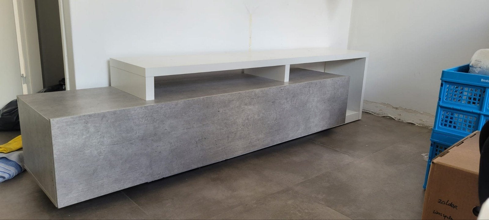 Modern TV-meubel grijs/wit met lade (220x45x51 cm), Ophalen