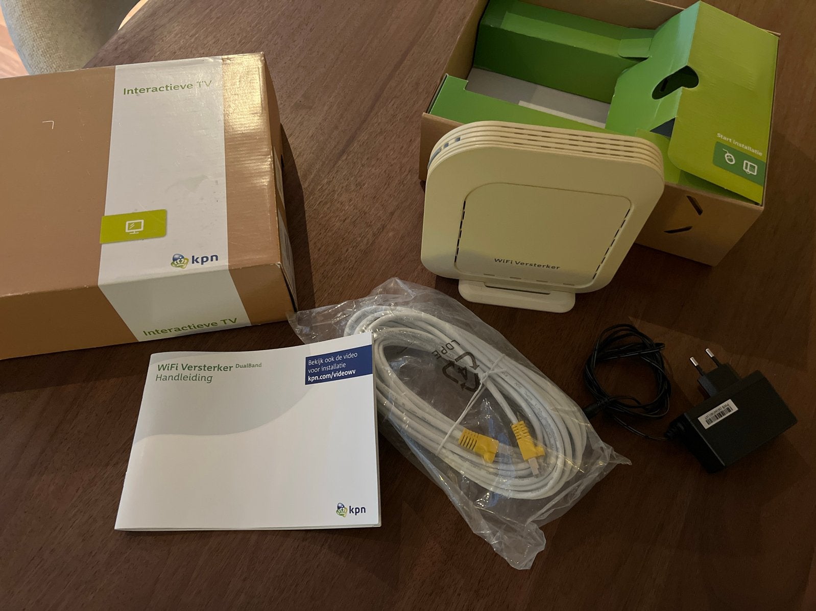 KPN Arcadyan Dual Band WiFi Versterker 2.4/5GHz, Computers en Software, WiFi-versterkers, Ophalen of Verzenden, Zo goed als nieuw