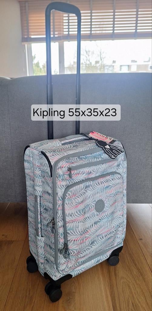Nieuwe Kipling Palmtree handbagage / trolley koffer 55x35x23, Sieraden, Tassen en Uiterlijk, Koffers, Overige materialen, Wieltjes